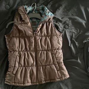 Reversible vest